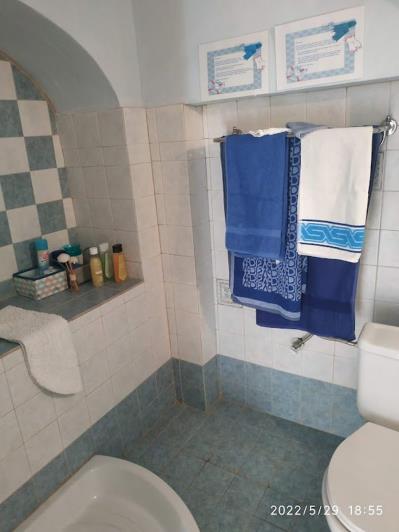 Image No.7-4 Bed House for sale