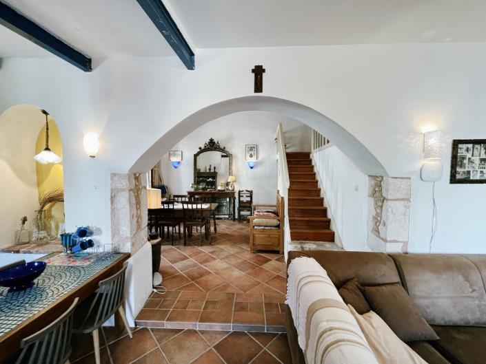 Image No.17-4 Bed House for sale