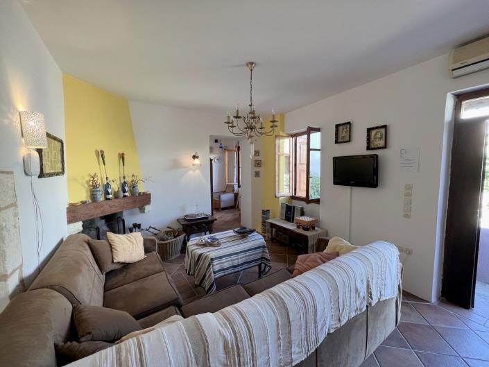 Image No.16-4 Bed House for sale