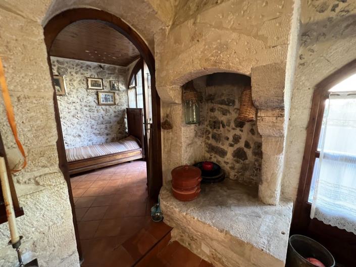 Image No.23-4 Bed House for sale