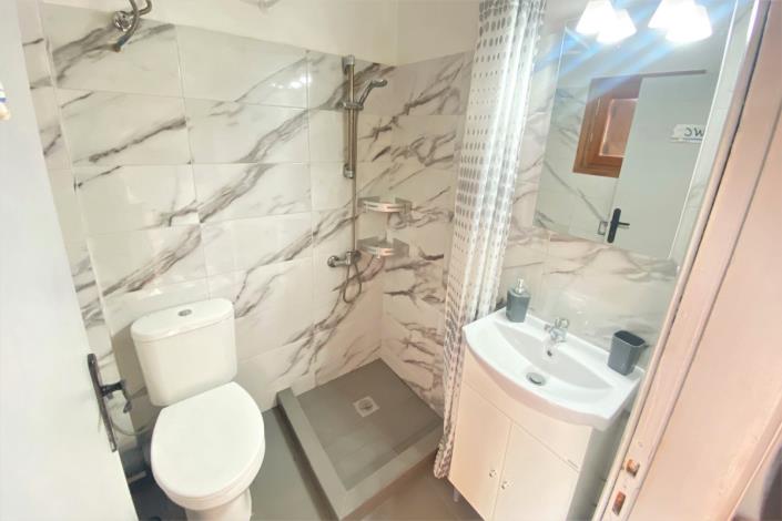 Image No.3-1 Bed Townhouse for sale