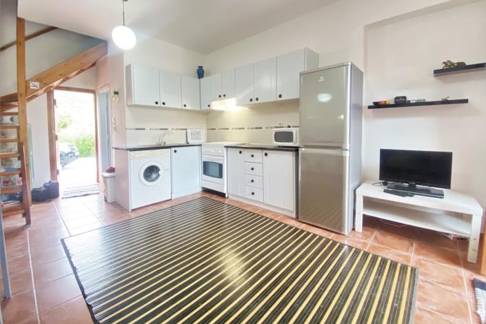 Image No.2-1 Bed Townhouse for sale