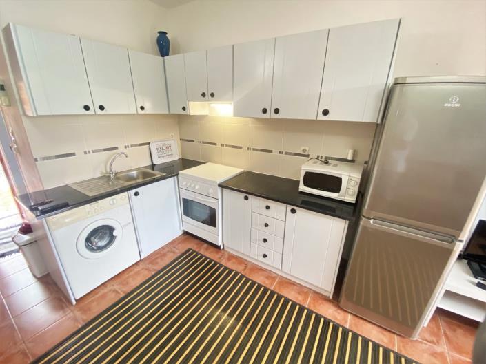 Image No.9-1 Bed Townhouse for sale