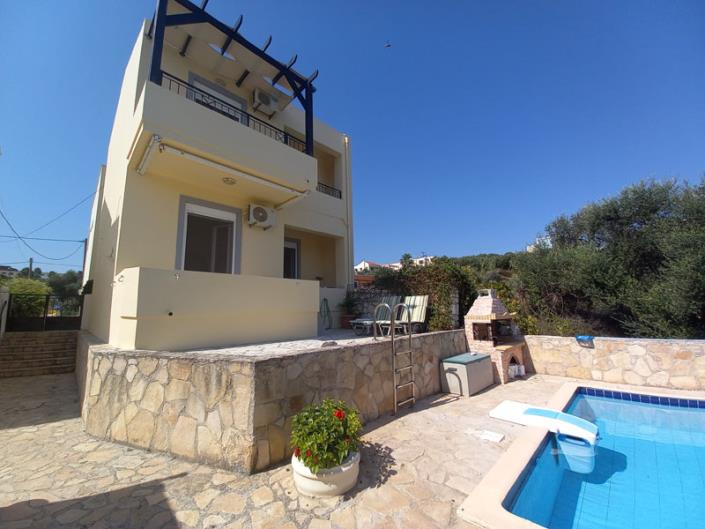 Image No.1-2 Bed House for sale