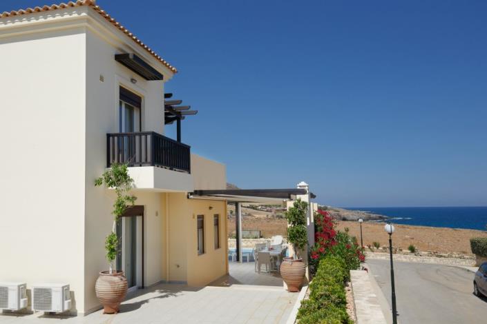 Image No.2-3 Bed Villa for sale