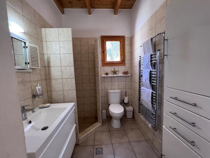 Image No.10-2 Bed Villa for sale