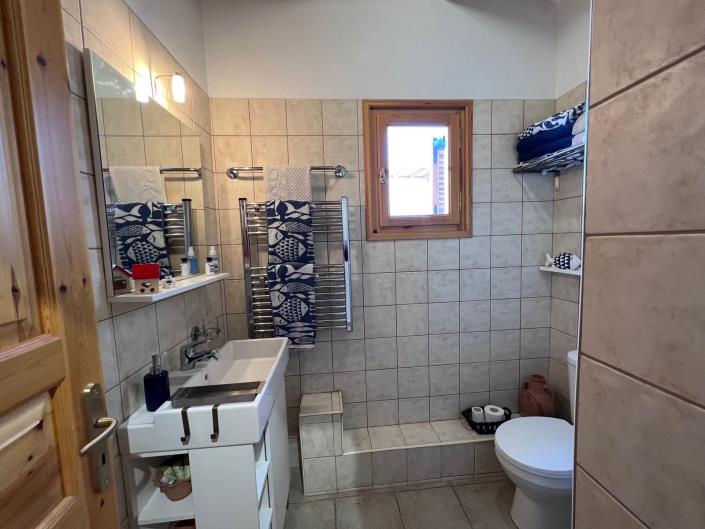 Image No.16-2 Bed Villa for sale