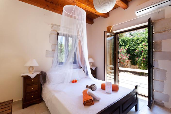 Image No.7-2 Bed Villa for sale