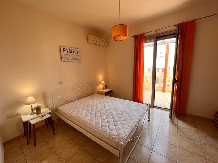 Image No.22-2 Bed Villa for sale