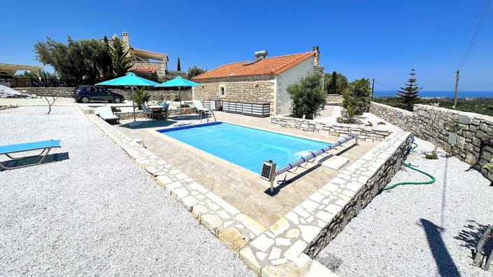 Image No.1-2 Bed Villa for sale