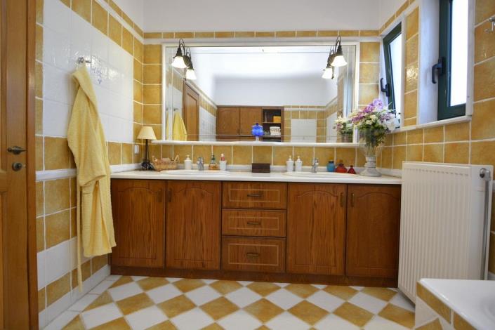 Image No.20-4 Bed Villa for sale