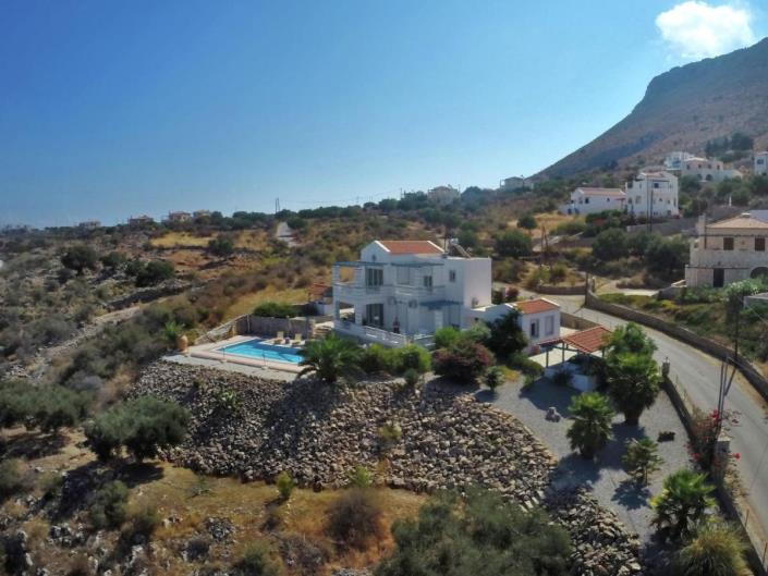 Image No.1-3 Bed Villa for sale