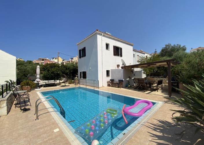 Image No.1-2 Bed Villa for sale