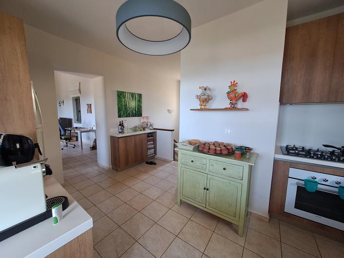 Image No.10-3 Bed Villa for sale