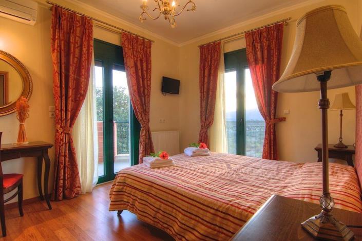 Image No.6-4 Bed Villa for sale