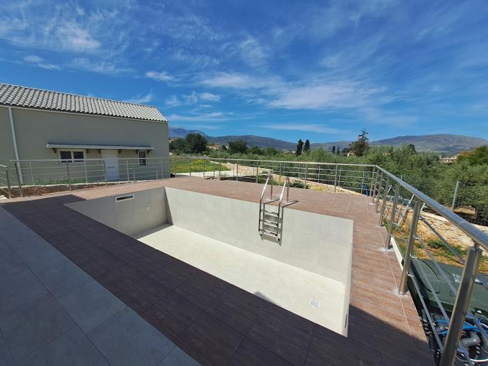 Image No.32-Villa de 2 chambres à vendre à Armeni