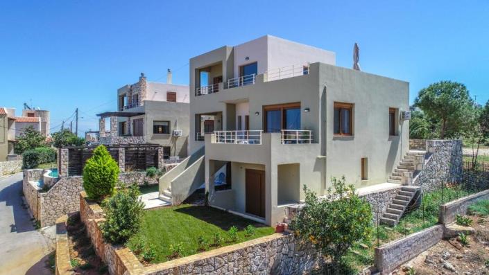 Image No.1-Villa de 5 chambres à vendre à Megala Chorafia