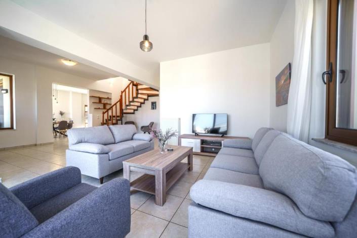 Image No.10-5 Bed Villa for sale