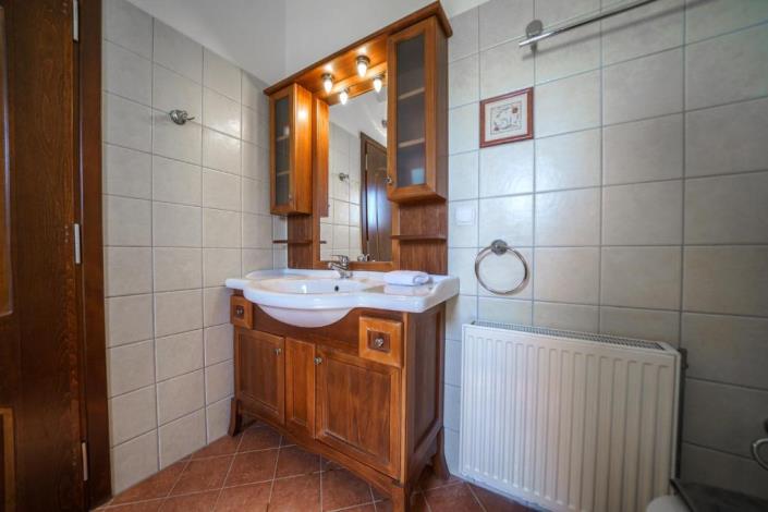 Image No.26-5 Bed Villa for sale