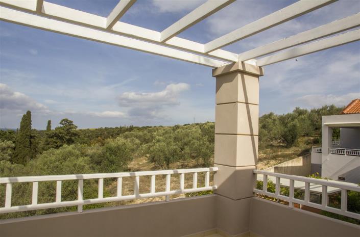 Image No.2-Villa de 3 chambres à vendre à Gerani