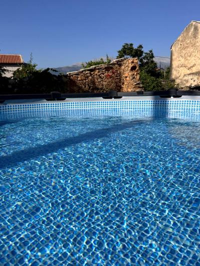 Image No.19-2 Bed House for sale