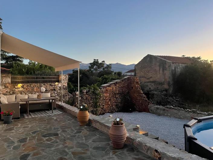 Image No.33-2 Bed House for sale