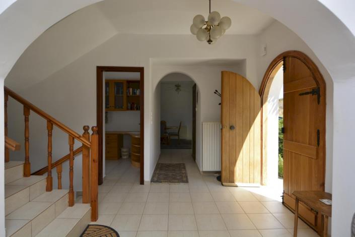 Image No.8-3 Bed House for sale