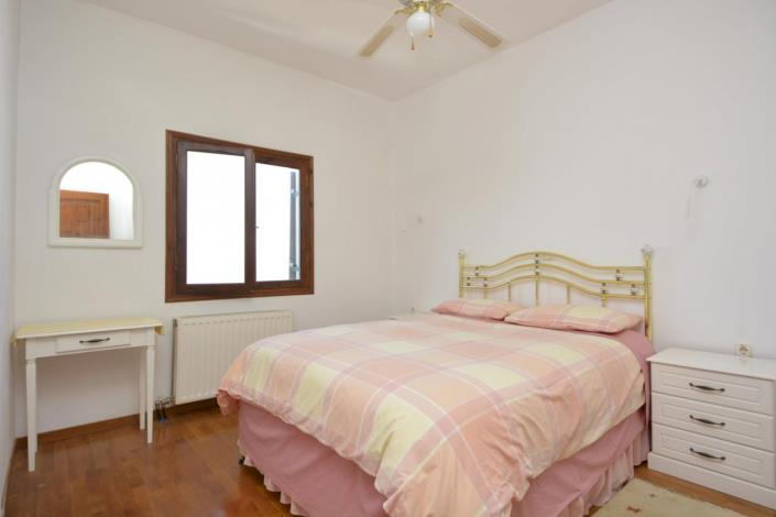 Image No.23-3 Bed House for sale