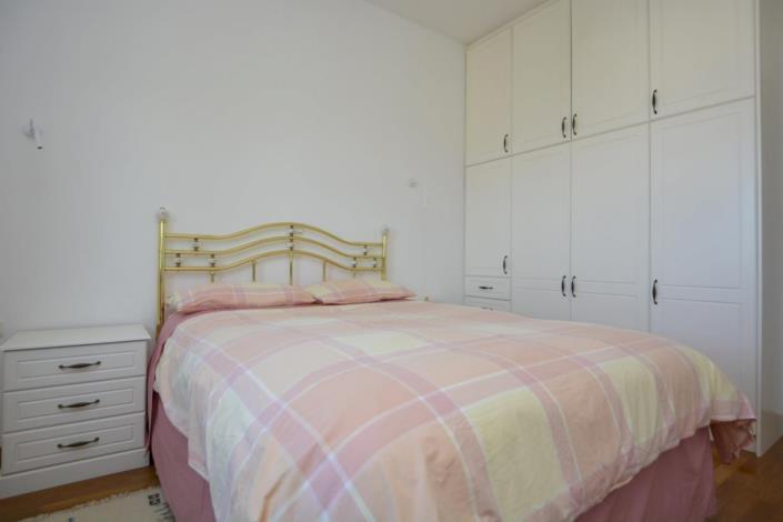 Image No.25-3 Bed House for sale