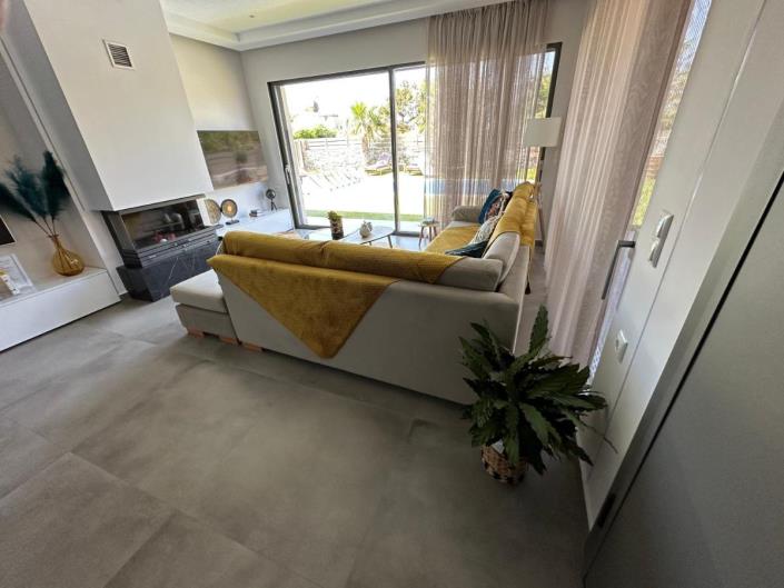 Image No.11-2 Bed Villa for sale