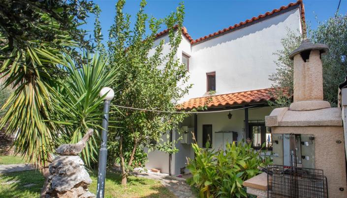 Image No.2-Appartement de 5 chambres à vendre à Tavronitis