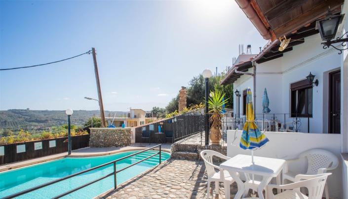 Image No.5-Appartement de 5 chambres à vendre à Tavronitis