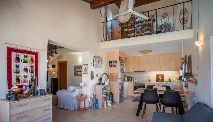 Image No.25-Appartement de 5 chambres à vendre à Tavronitis