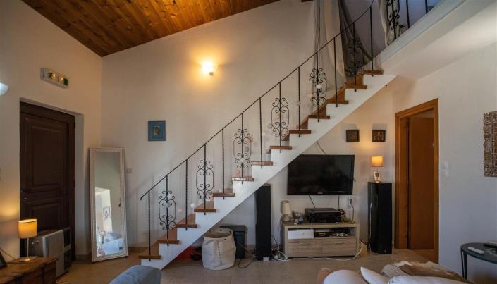 Image No.53-Appartement de 5 chambres à vendre à Tavronitis