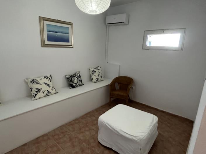 Image No.34-4 Bed Villa for sale