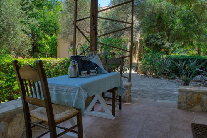 Image No.11-2 Bed House for sale