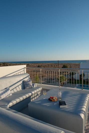 Image No.24-3 Bed Villa for sale