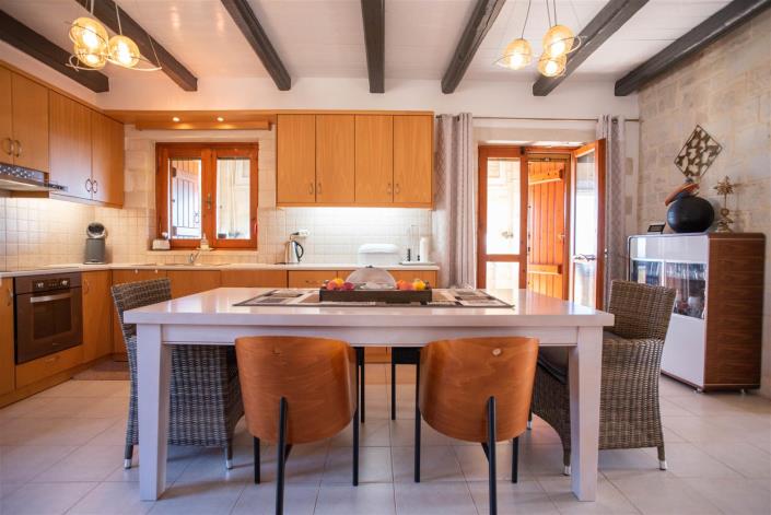 Image No.17-Villa de 5 chambres à vendre à Platanos