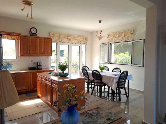 Image No.5-5 Bed Villa for sale