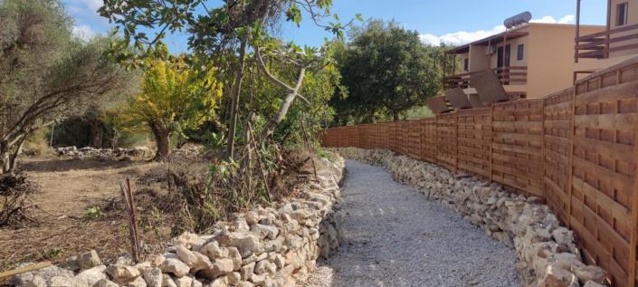 Image No.12-2 Bed House for sale