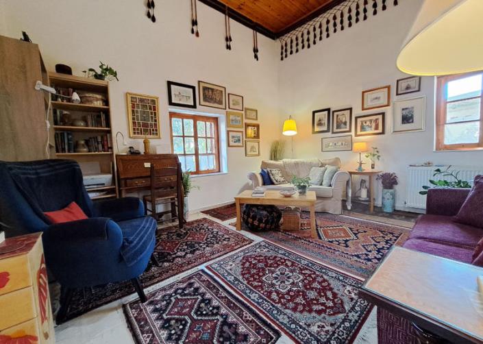 Image No.11-3 Bed House for sale