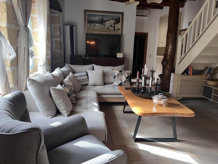 Image No.7-3 Bed House for sale