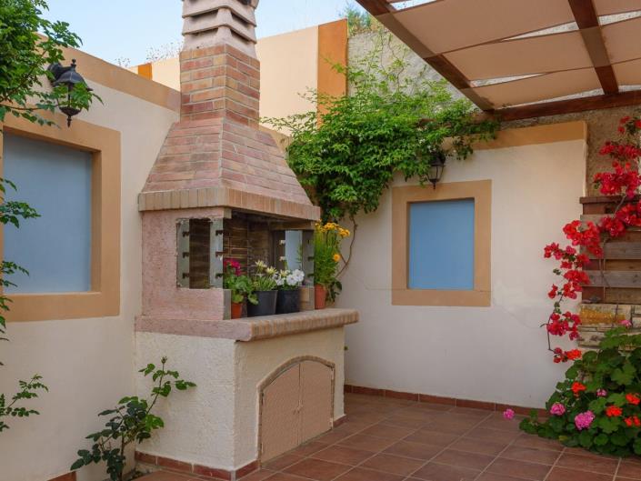 Image No.16-2 Bed Villa for sale