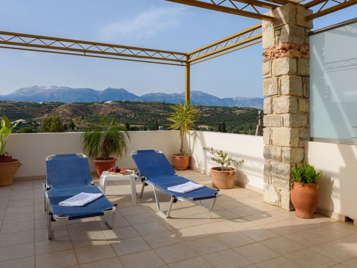 Image No.20-2 Bed Villa for sale