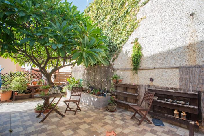 Image No.23-2 Bed Villa for sale