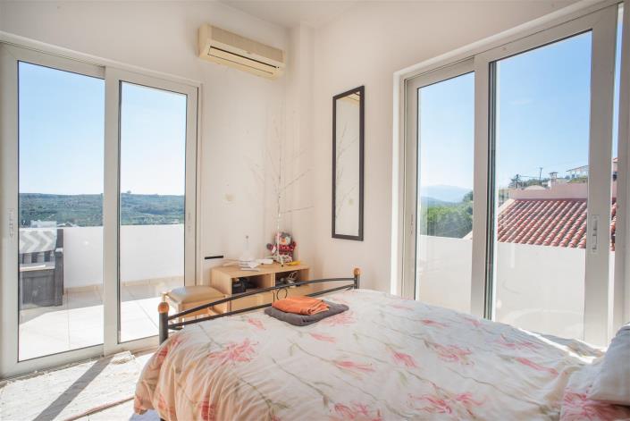 Image No.25-2 Bed Villa for sale