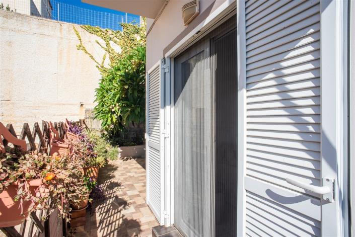 Image No.43-2 Bed Villa for sale