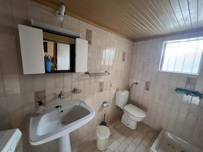 Image No.24-2 Bed House for sale