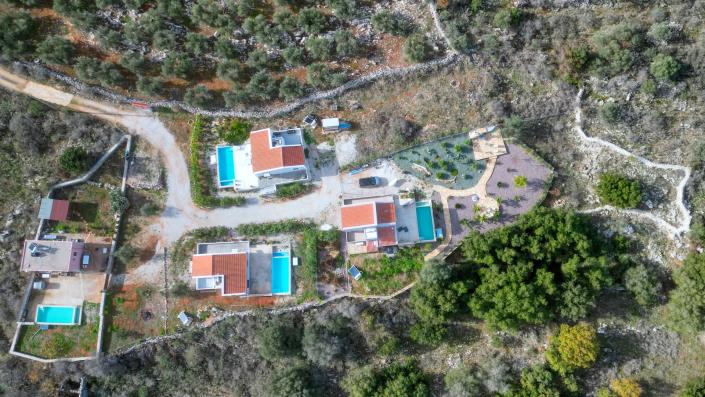 Image No.7-2 Bed Villa for sale