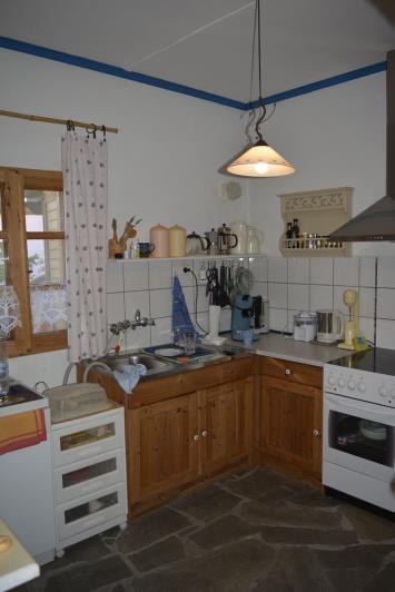 Image No.18-5 Bed House for sale